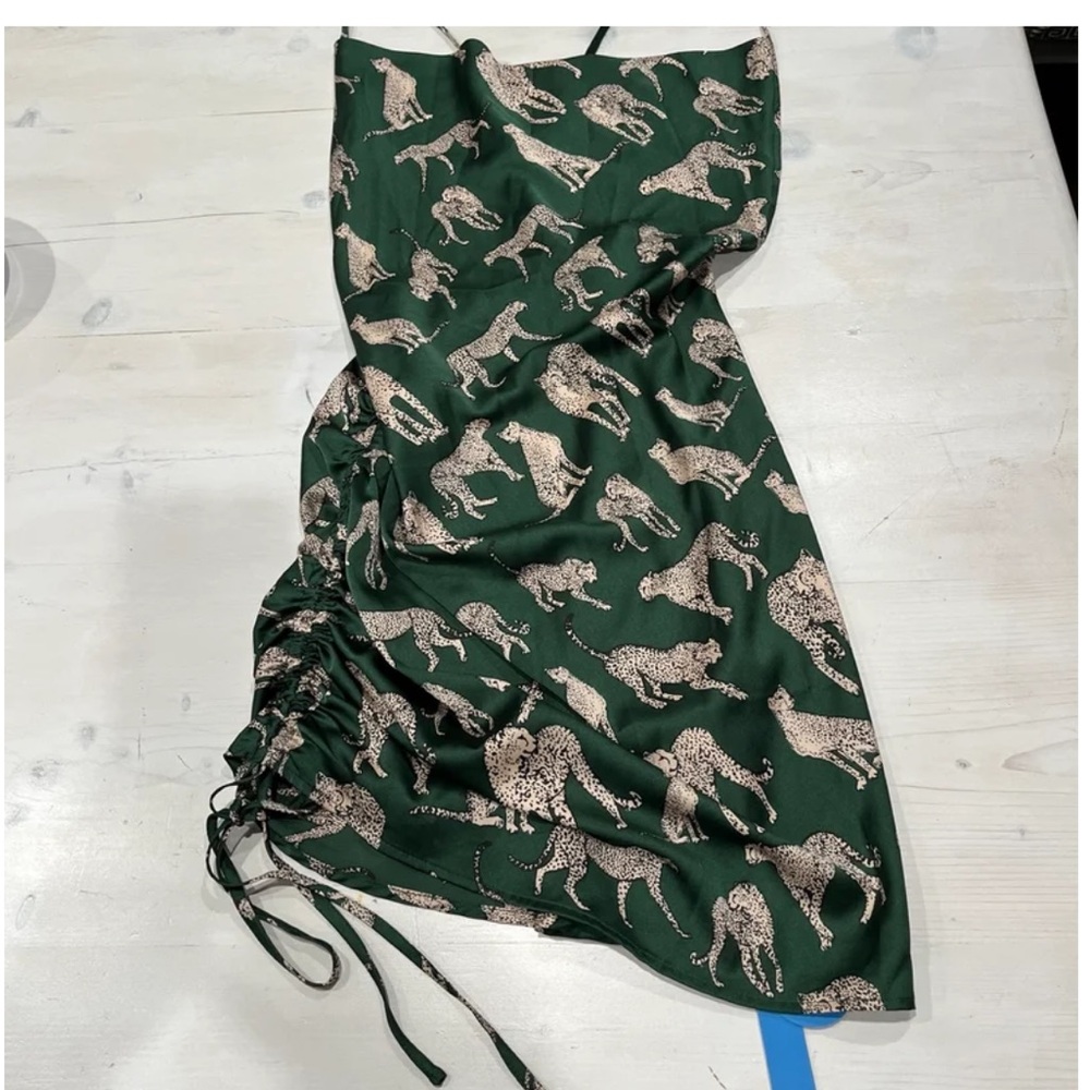 NEW! Cupshe green dress backless‎ size S